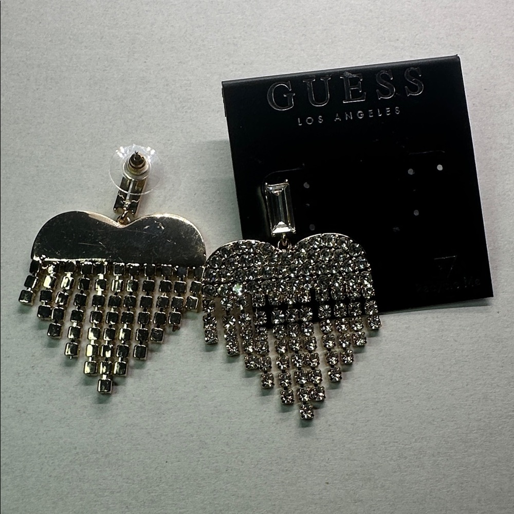 💛💎NWT GUESS Gold Tone Crystal Heart Dangle Statement Earrings Chandelier Sparkle - Picture 16 of 16
